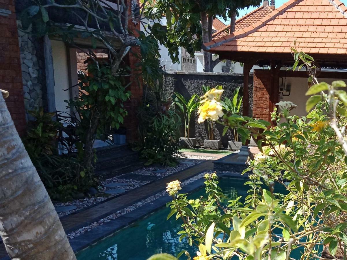 D'Puja Home Stay And Spa Нуса-Дуа Экстерьер фото