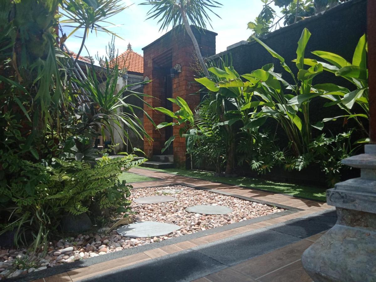 D'Puja Home Stay And Spa Нуса-Дуа Экстерьер фото
